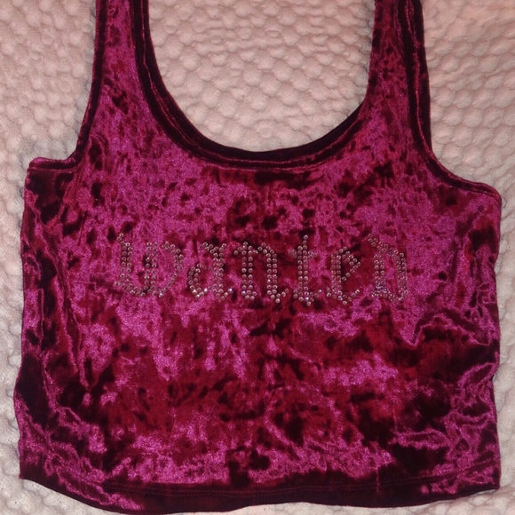 FOREVER 21 velvet red “wanted” crop top - Picture 1 of 2